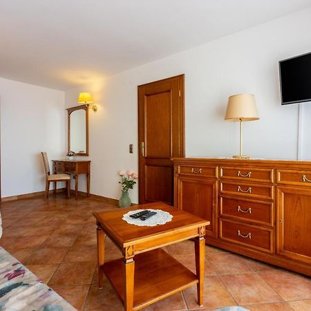 Guest House Agava Crikvenica Exterior foto