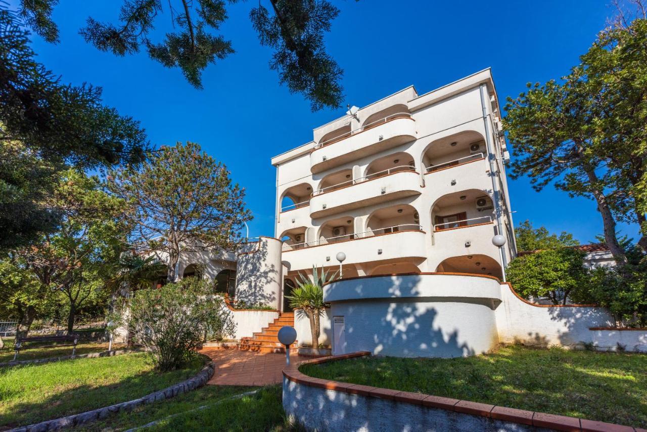 Guest House Agava Crikvenica Exterior foto