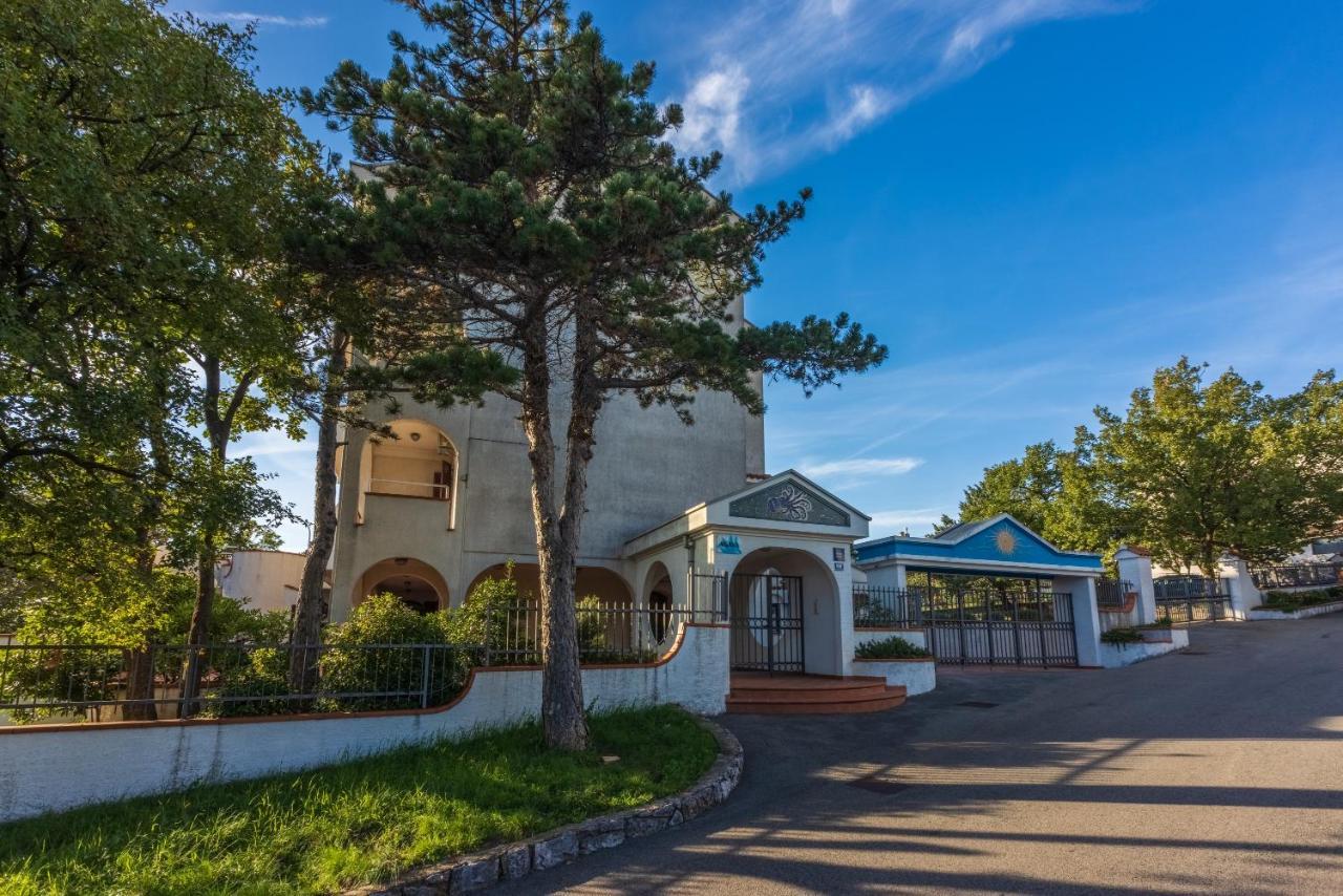 Guest House Agava Crikvenica Exterior foto